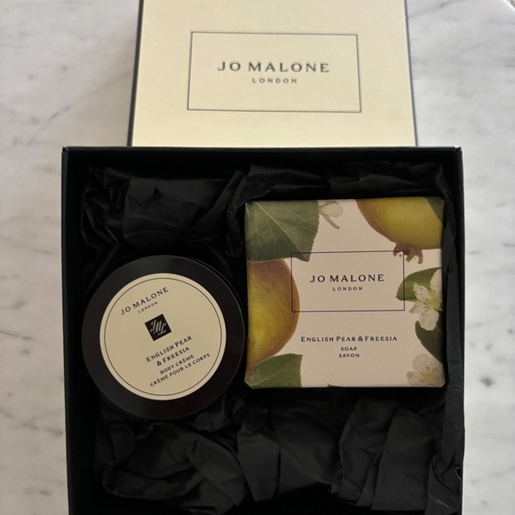 [SOLD] JO MALONE LONDON Body Creme & Soap Set NEW - Picture 3 of 3